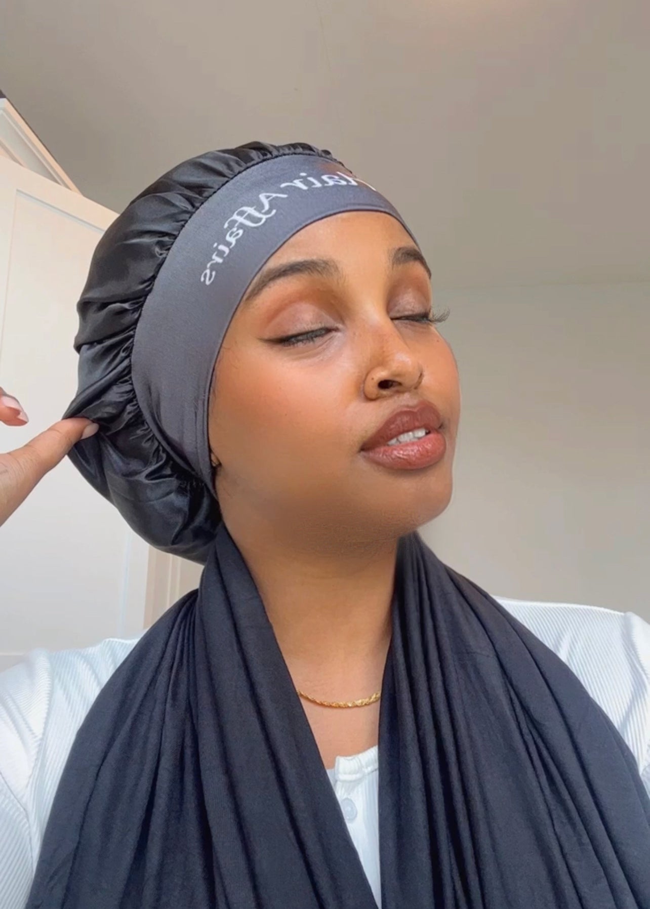 LUXURIOUS UNDER HIJAB BONNET/MEN’S BONNET – quluudhairaffairs